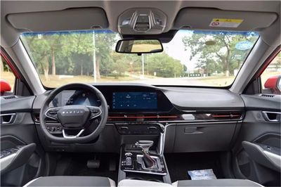 寶駿RC-6，為女性而“紅”，為“智行”而生